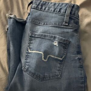 OLIVIA KIMES LIGHT WASH